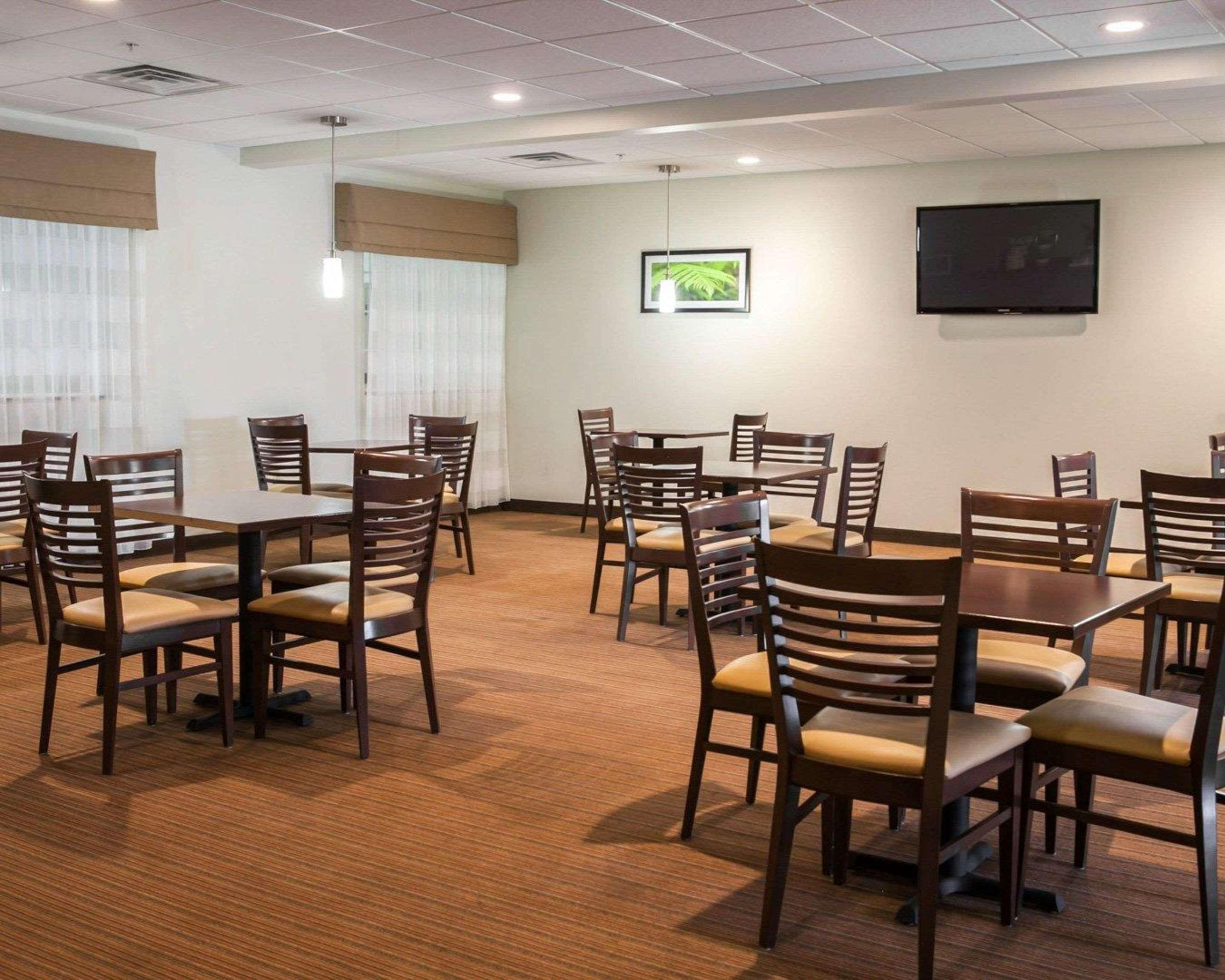 Sleep Inn & Suites Harrisburg - Hershey North Экстерьер фото